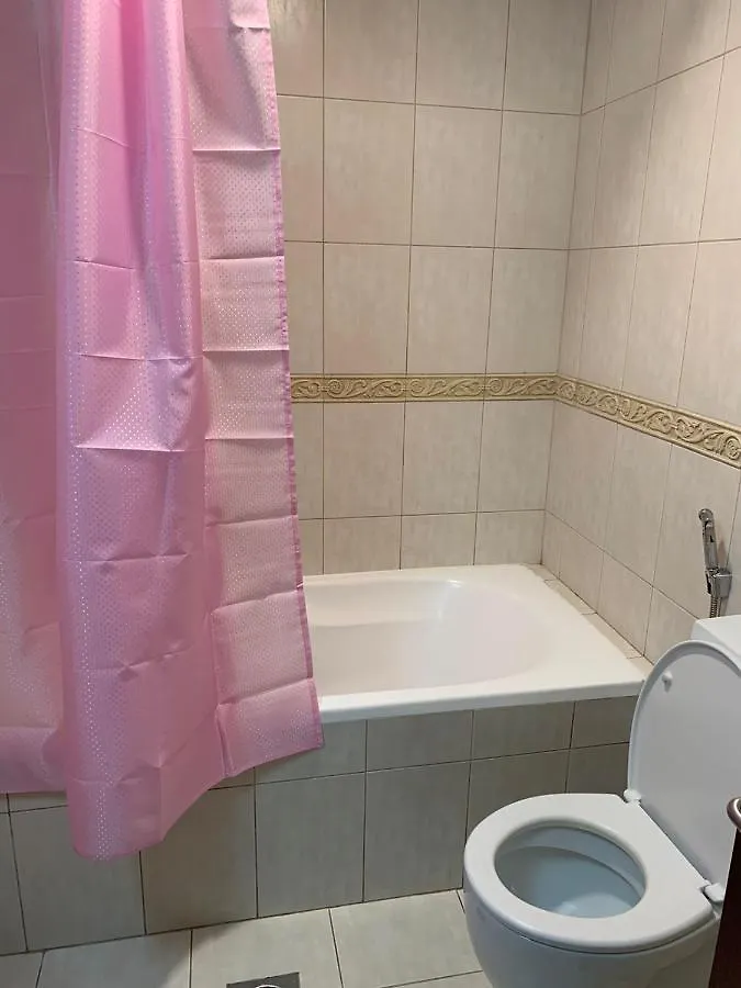 The Mood House I Dubai Marina Hostel
